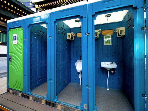 Best Portable restroom trailer rental  in Lebanon, VA